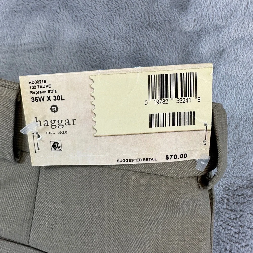 New Haggar Classic Fit Pleated Dress Pants Mens Size 36x30 Taupe Tan Repreve